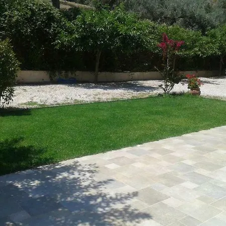 Vip House On The Hill 3 * Epidaurus