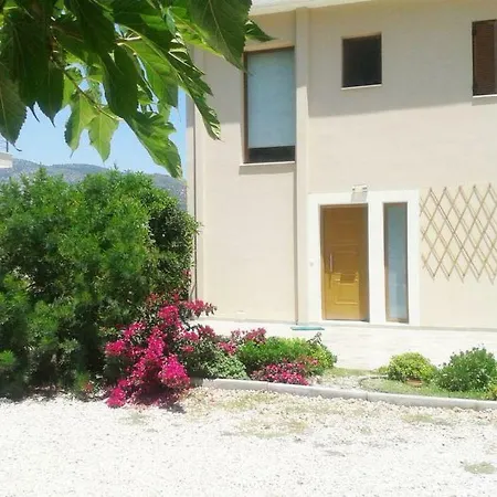 Vip House On The Hill 3
