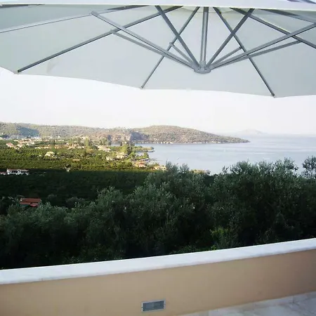 Vip House On The Hill 3 *